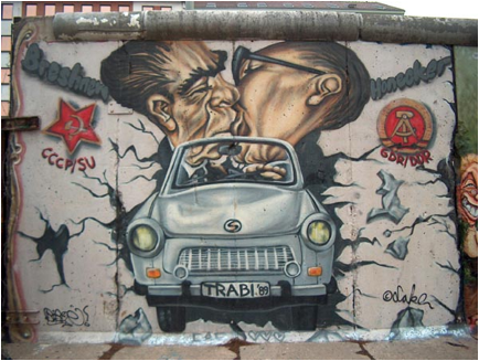 Description: berlin-wall-art-3.jpg